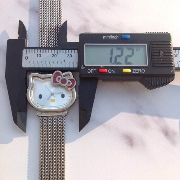 Hello Kitty Sanrio Wrist Watch Big Pink Bow Yellow Nose Silver Mesh Band - Picture 13 of 14